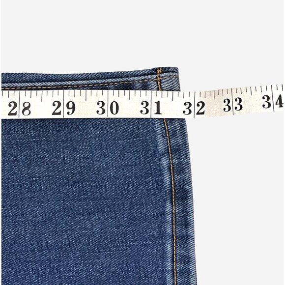 Old Navy Womens Power Straight Ripped Distressed Jeans Size 12 Long Straight Leg - Picture 11 of 11